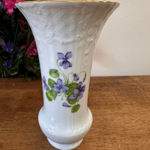Kaiser West Germany Viola Porcelain Vase Purple Violets Embossed Floral Gold Rim - Picture 1 of 6